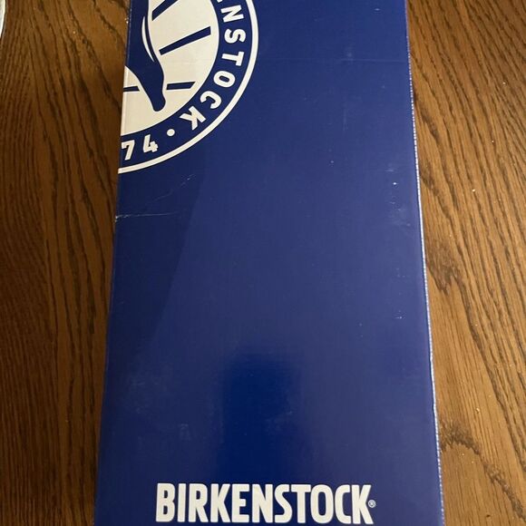 Birkenstock Gizeh Navy Blue Sandals - Picture 10 of 11